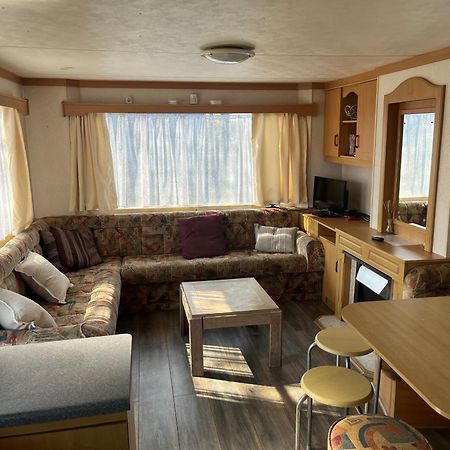 Ty Gwyn Farm Caravan Беррі-Порт Екстер'єр фото